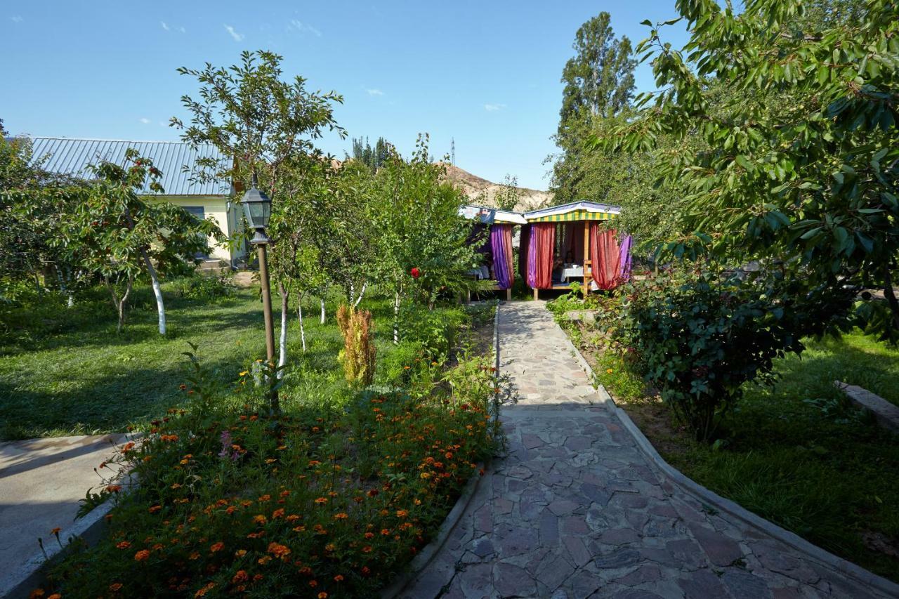Guest House Kutchu Каджи-Сай Экстерьер фото